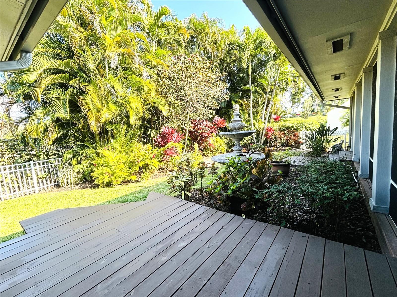 PGA RESORT COMMUNITY 1 - Residential