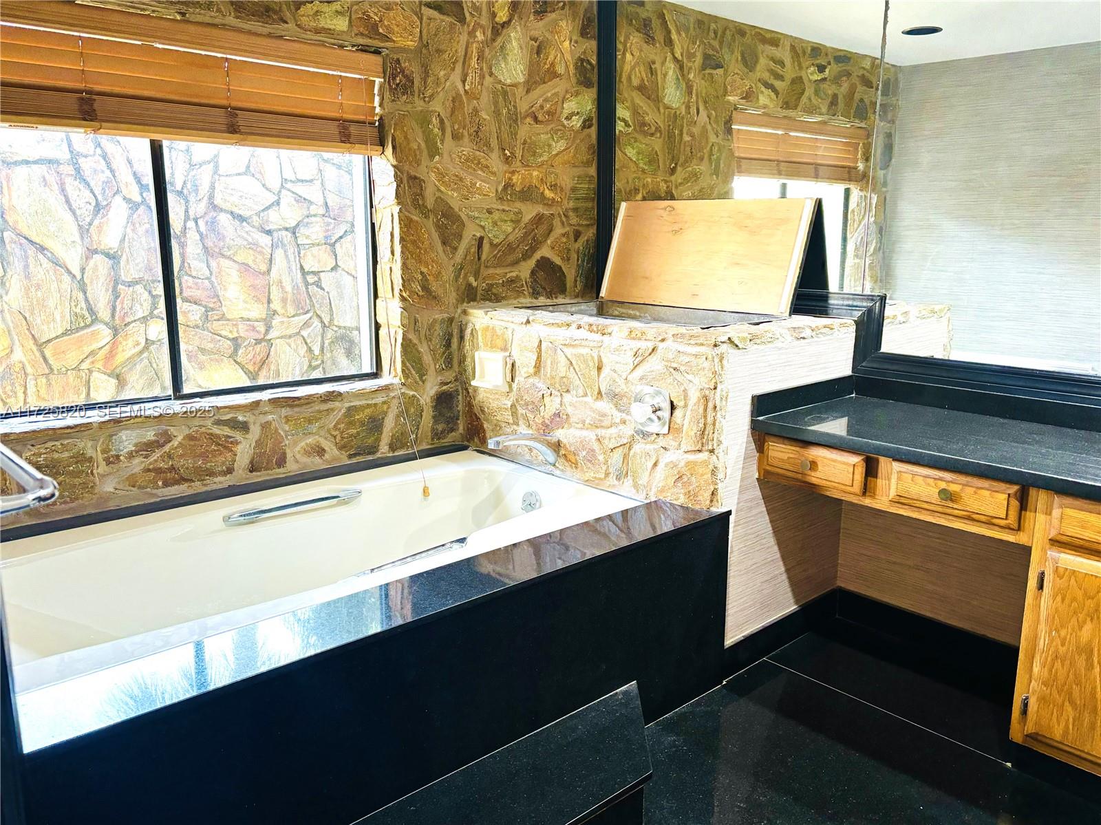 PGA RESORT COMMUNITY 1 - Residential