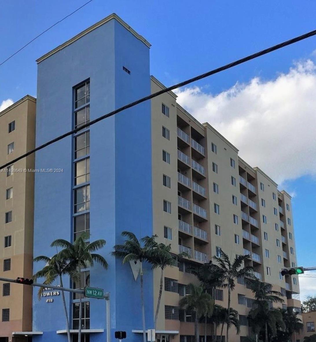 DIAMOND TOWER CONDO - Residential