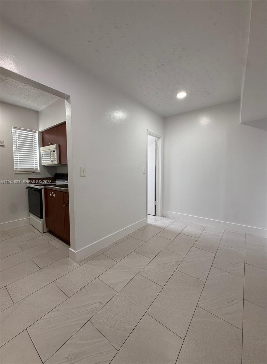 PARKWOOD TERRACE - Residential Lease