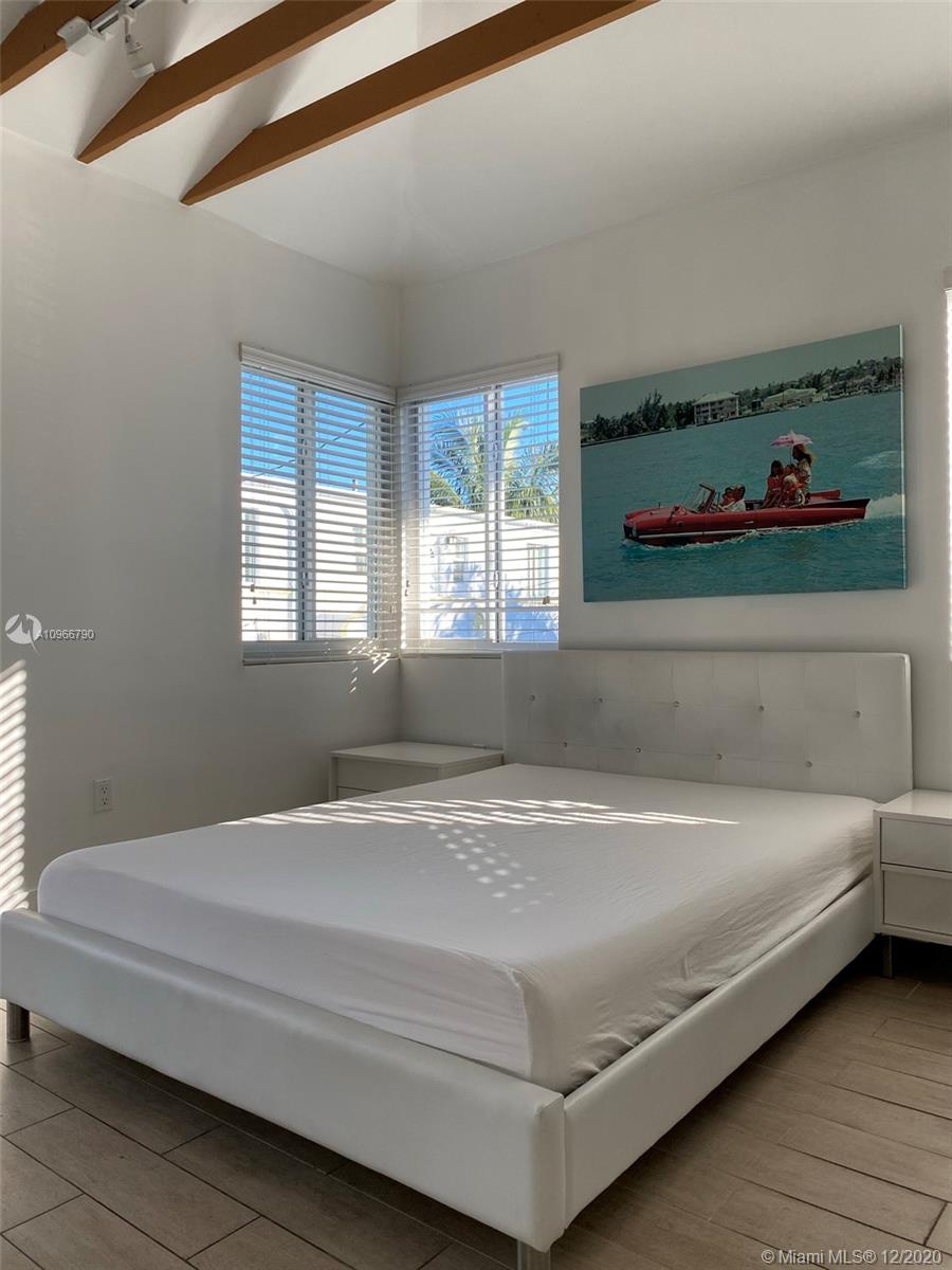 AQUA MARINE - Residential Lease