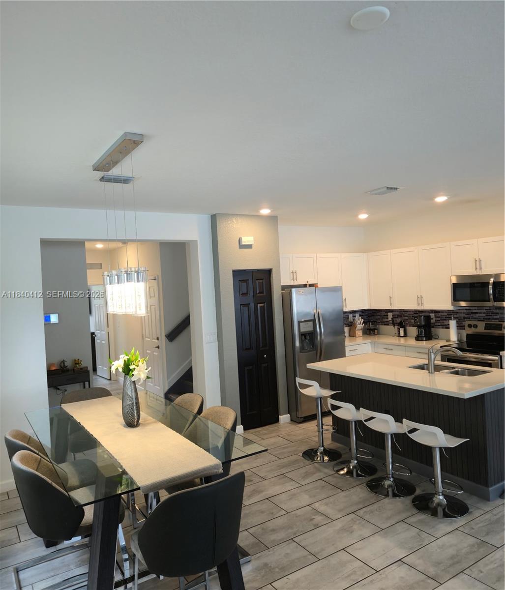 AQUABELLA NORTH - Residential