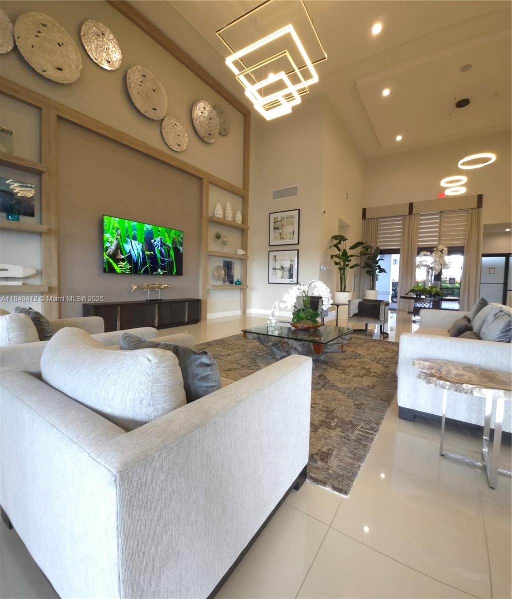 AQUABELLA NORTH - Residential