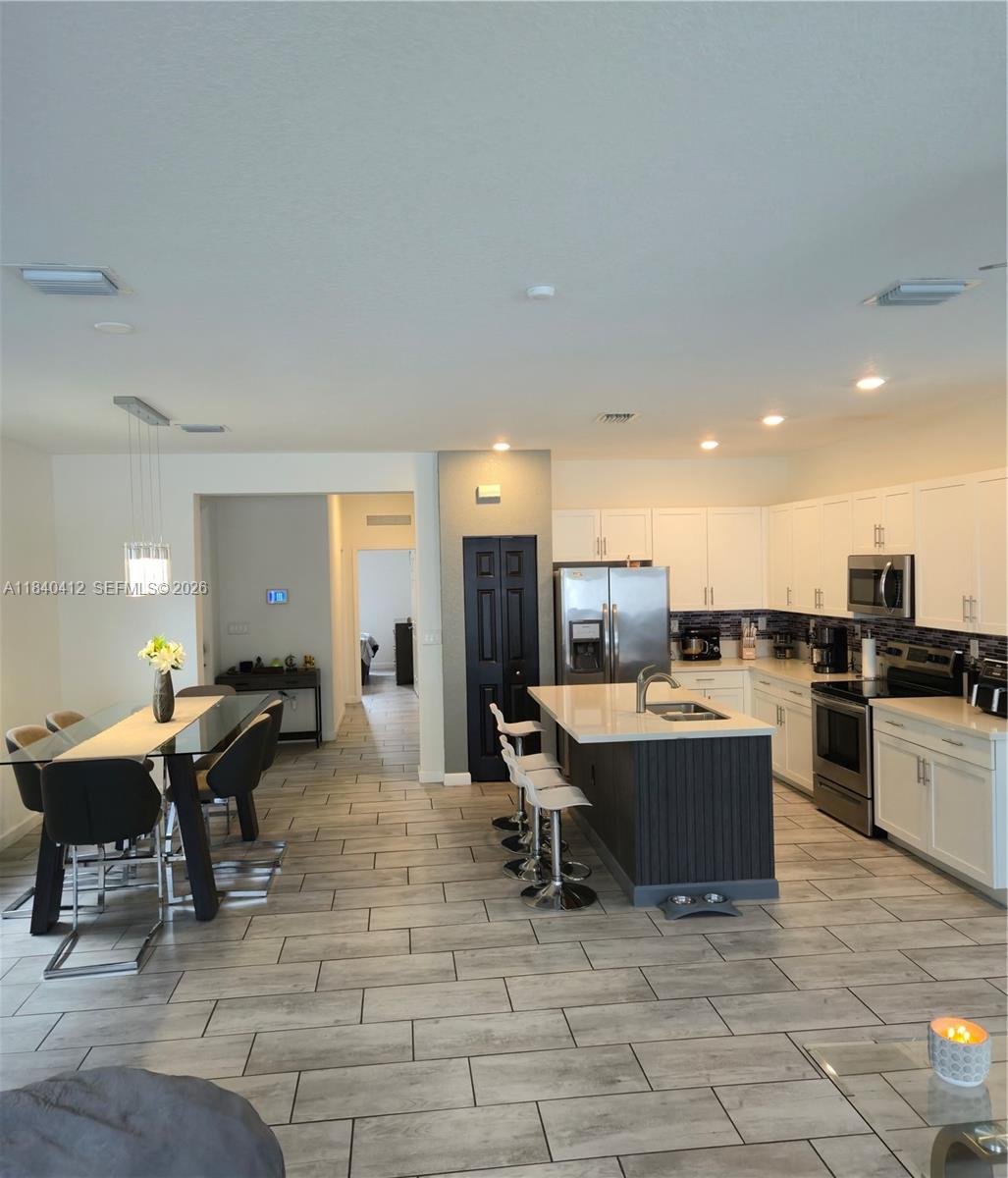 AQUABELLA NORTH - Residential