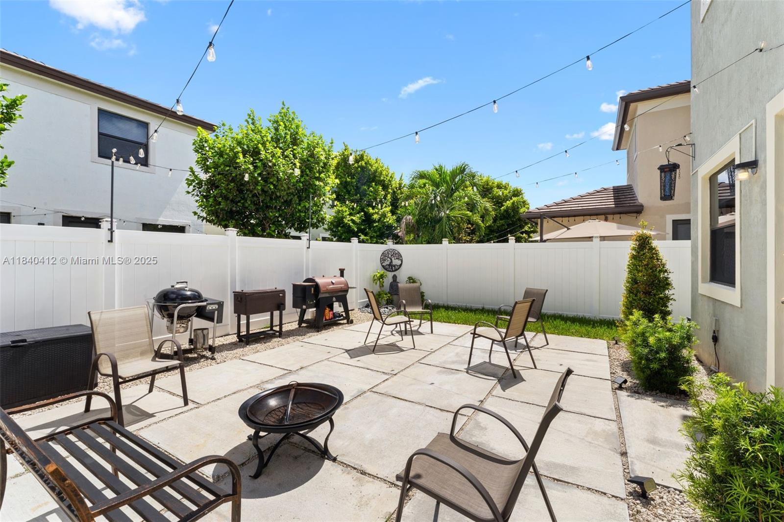 AQUABELLA NORTH - Residential