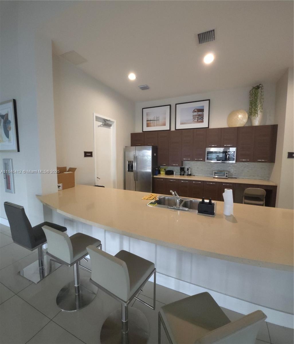 AQUABELLA NORTH - Residential