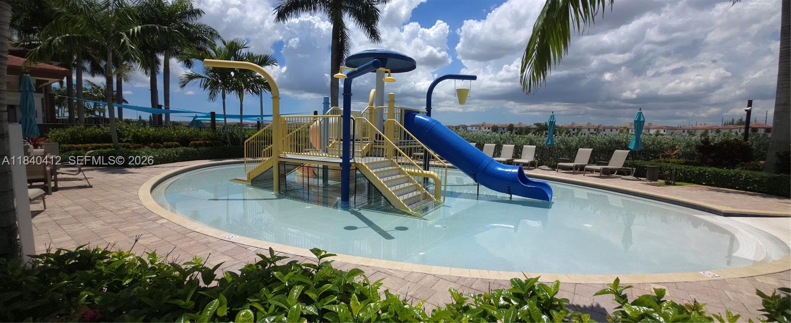 AQUABELLA NORTH - Residential