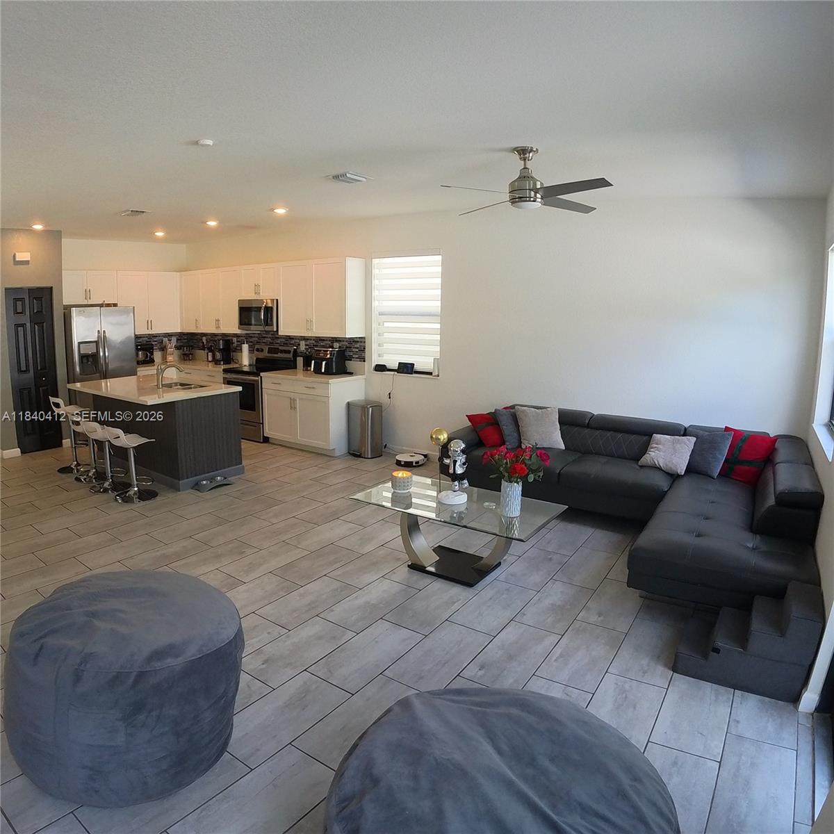 AQUABELLA NORTH - Residential