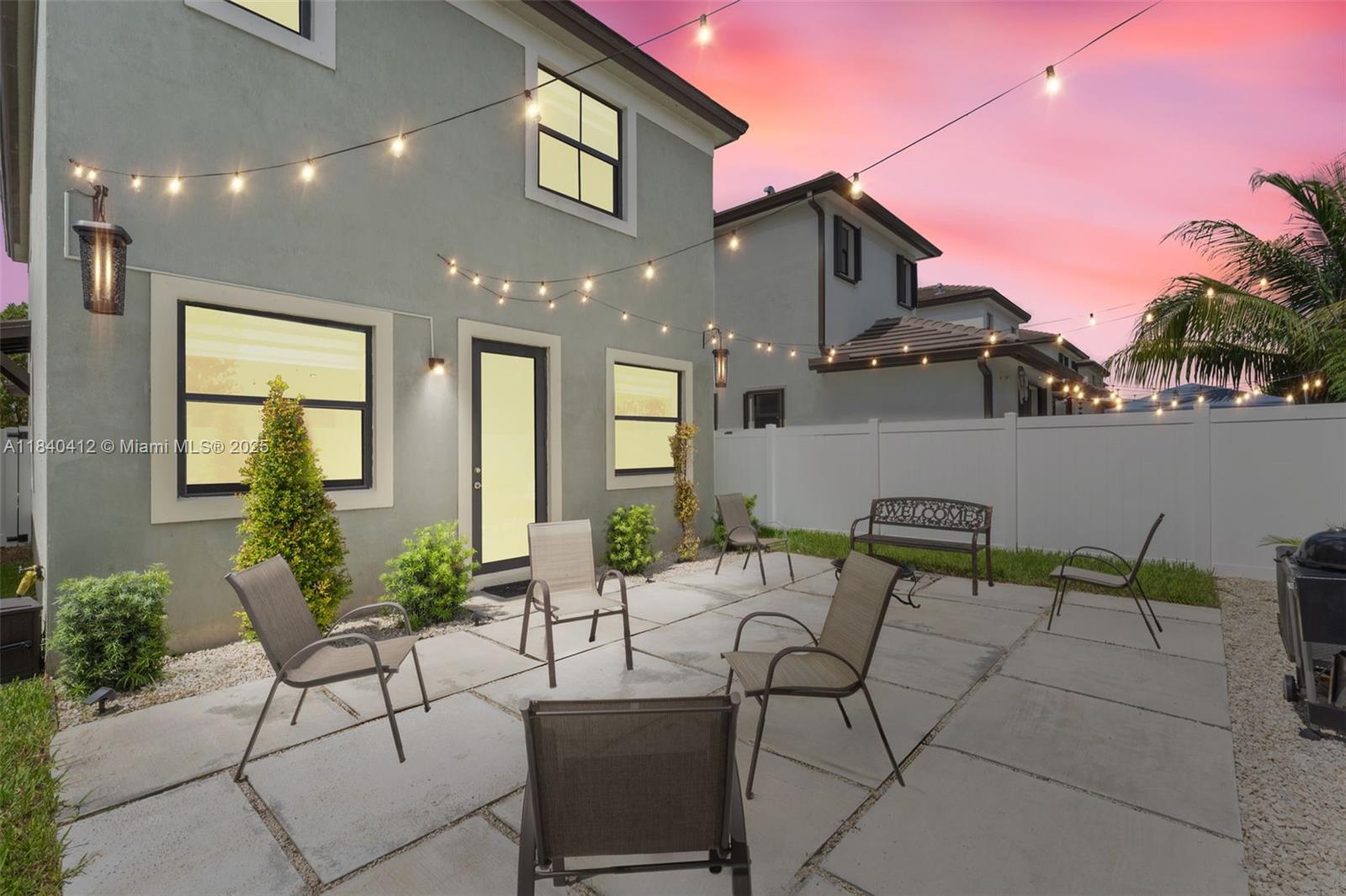 AQUABELLA NORTH - Residential