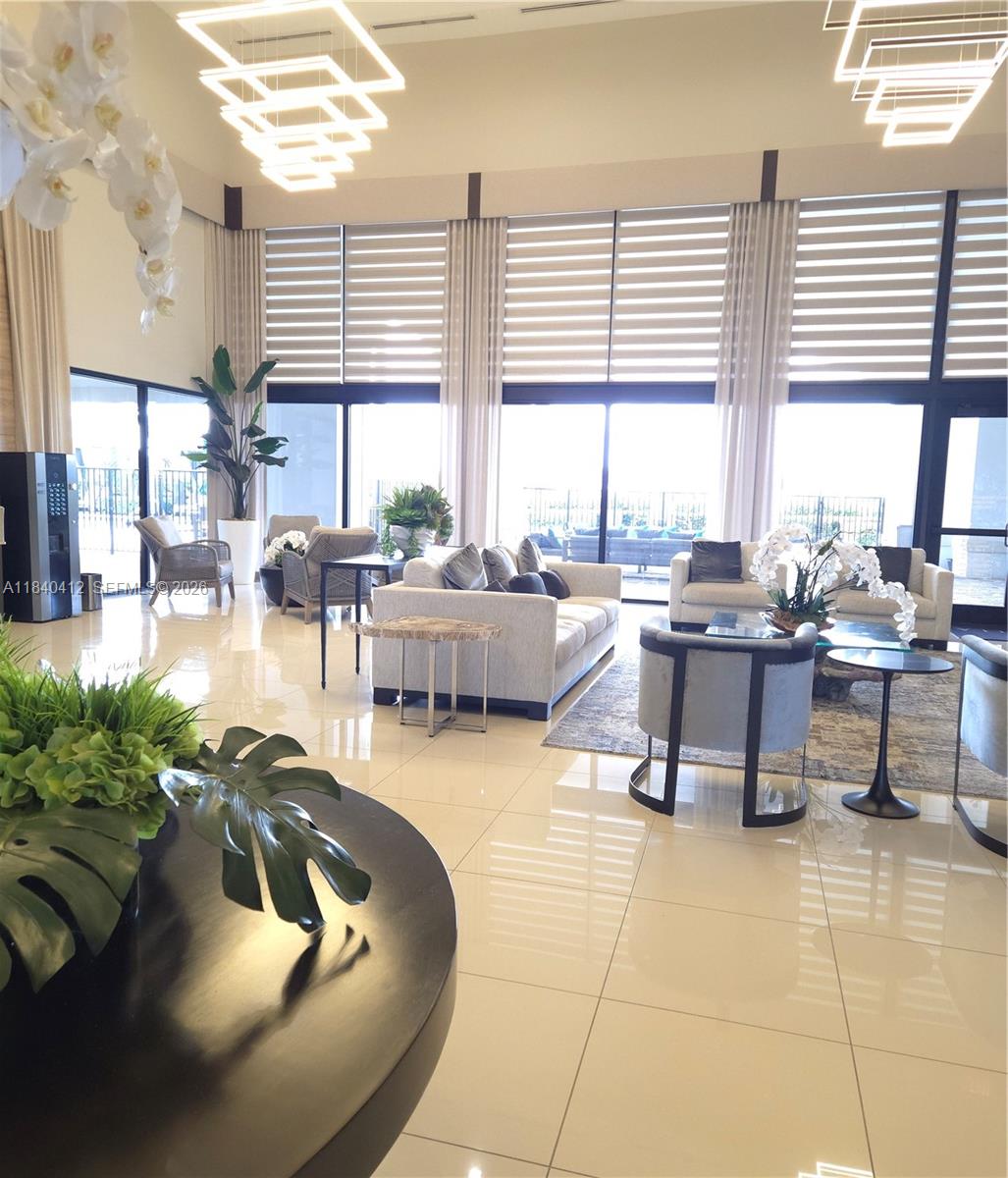 AQUABELLA NORTH - Residential