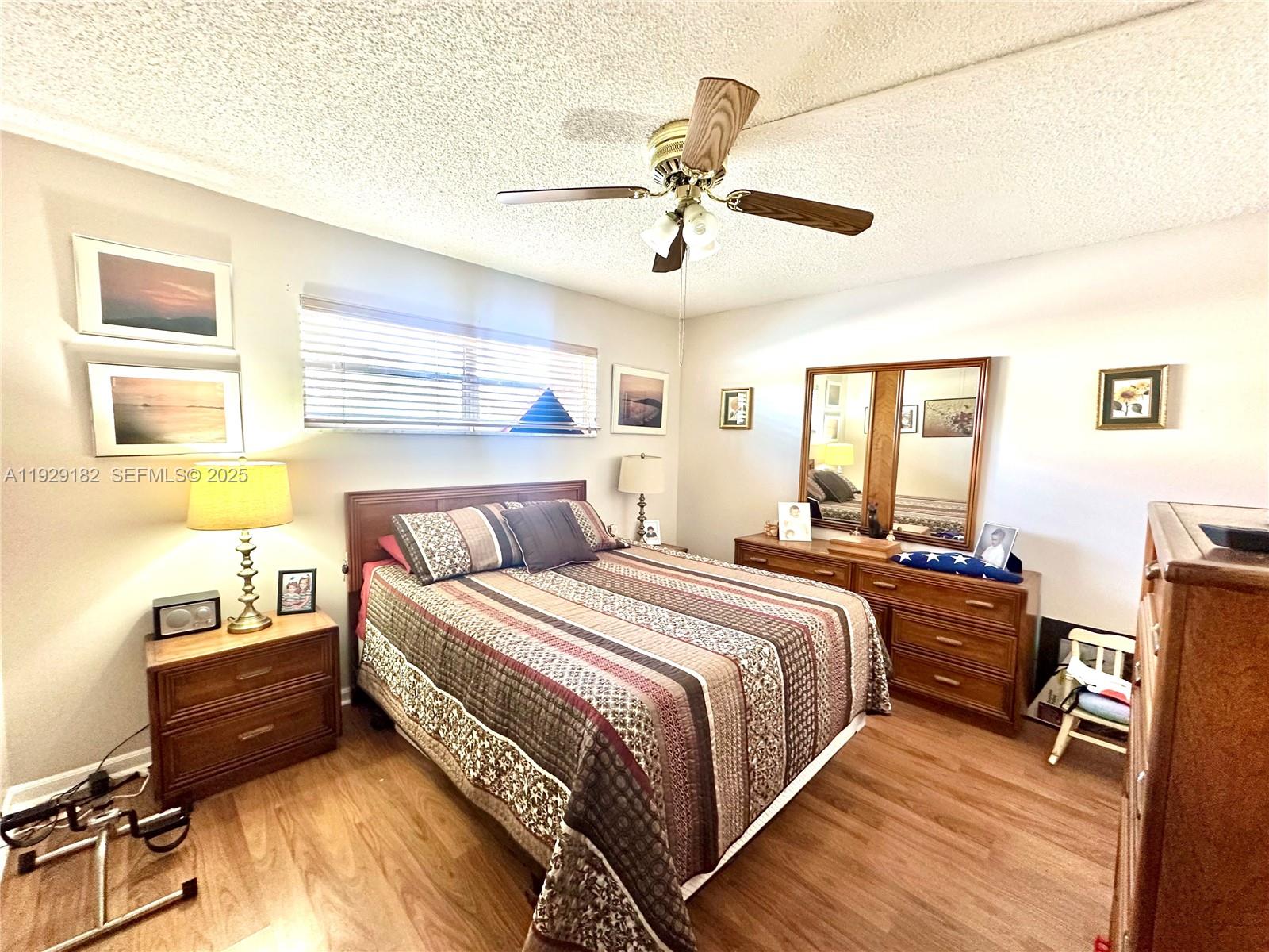 HOLLYBROOK GOLF AND - Residential