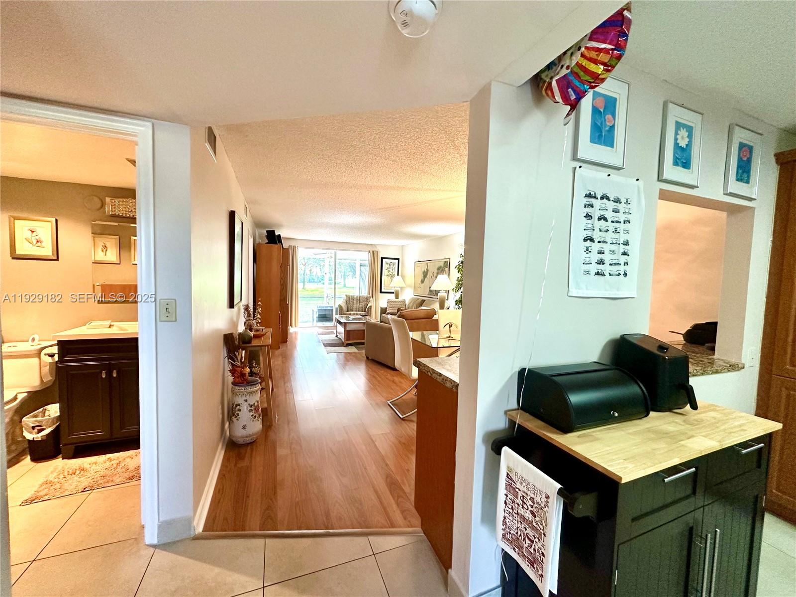 HOLLYBROOK GOLF AND - Residential