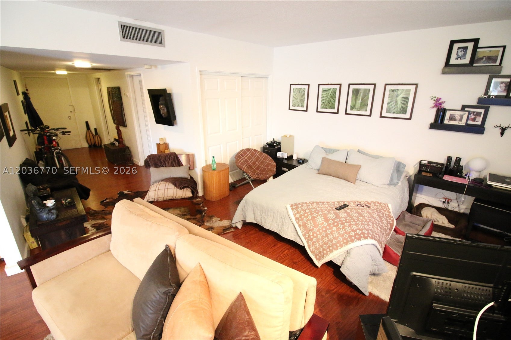 900 Bay Dr 215