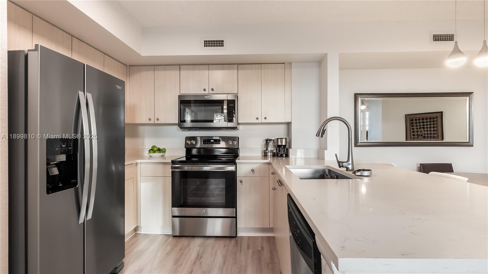 1801 N Flagler Dr 622