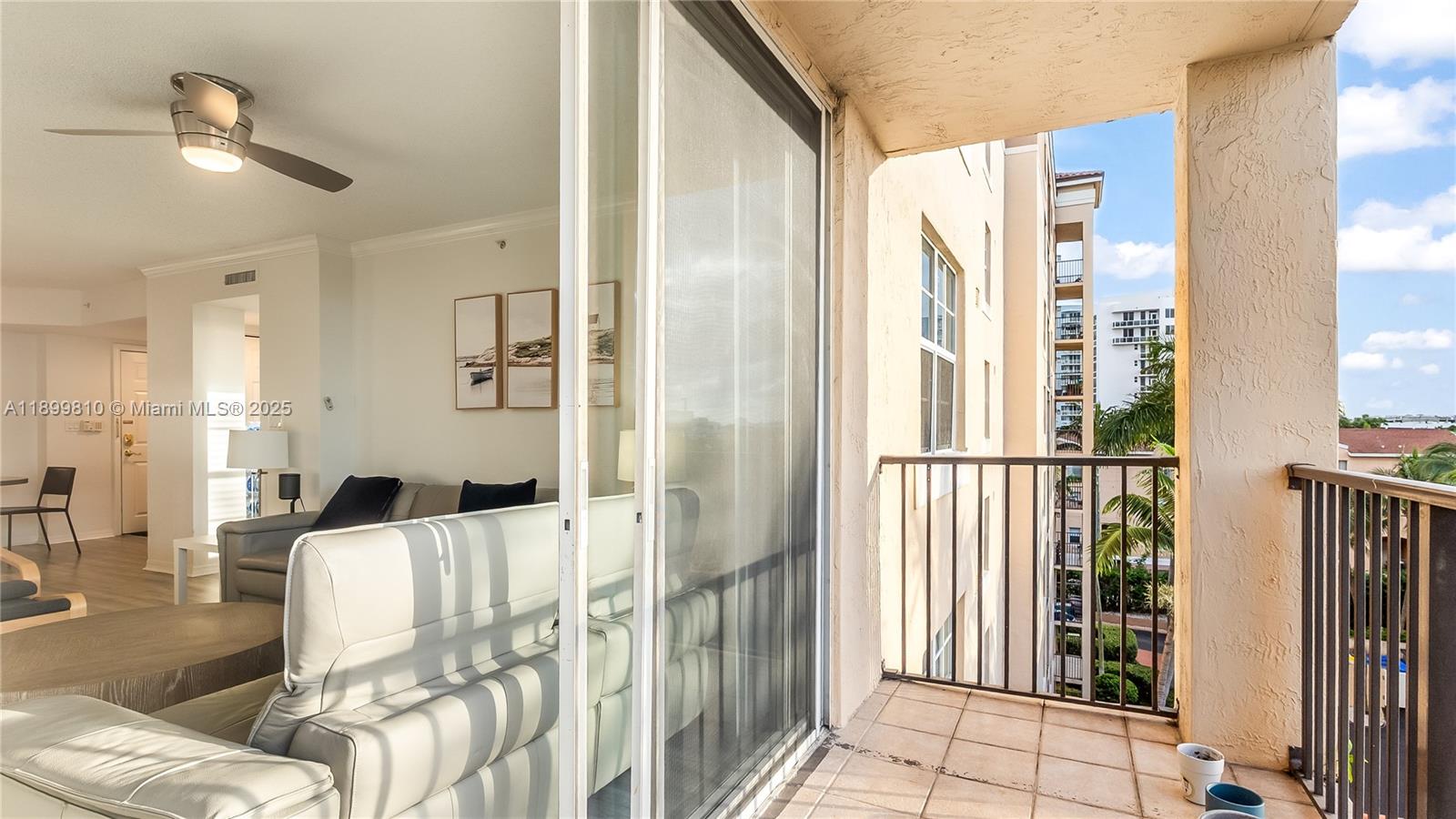 1801 N Flagler Dr 622