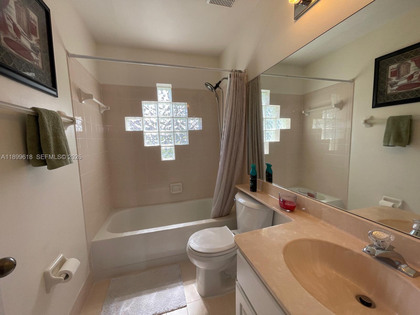 HOLIDAY SPRINGS EAST - Residential