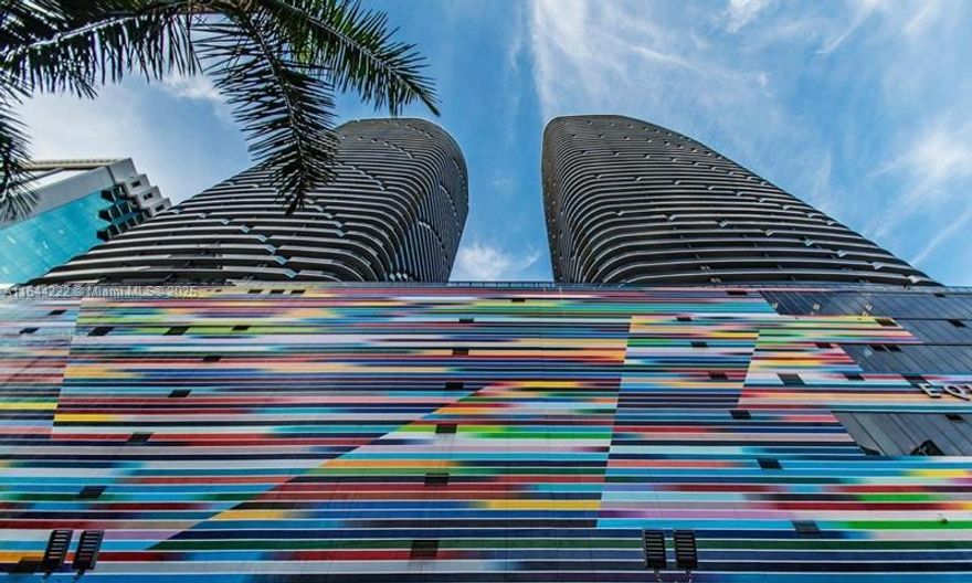 This beautiful Unit is in the heart of Brickell for sale. 1BD/2BT/Dem. Full Furnished, Wifi, cable. It is located behind Brickell City Center and in front of Mary Brickell Village. The building has Two Towers: East and West. Unit 1005 is in the east. The amenities are the best in Brickell: 3 pools, a movie, business center. wifi, Room Party, pool table, Massage Salon, Kids salon, Gym, Sauna, mini golf for kids, Equinox with direct access (You need to pay for membership). 
The Unit is rented for ($3,950 Monthly). You can buy with or without a Tenant.
Plus, you can get the Isle Project and material for $5,000. The value is $11,000.

For showing on Fridays and Saturdays from 2:00 pm to 3:00 pm, please send the message 24 hours in advance