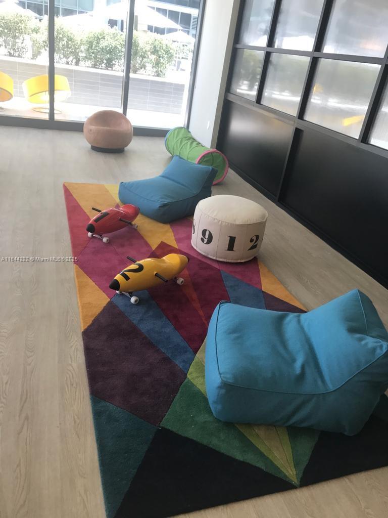 BRICKELL HEIGHTS EAST CON - Residential