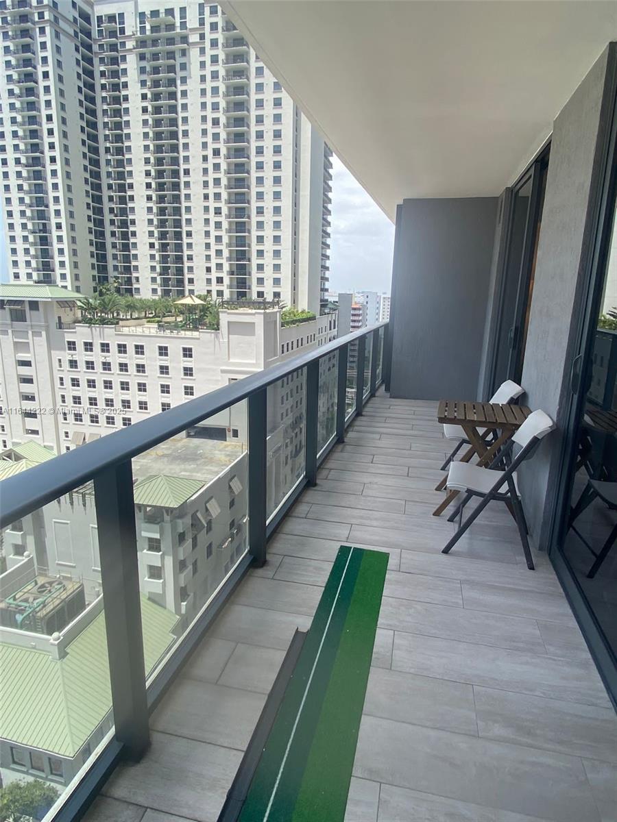 BRICKELL HEIGHTS EAST CON - Residential