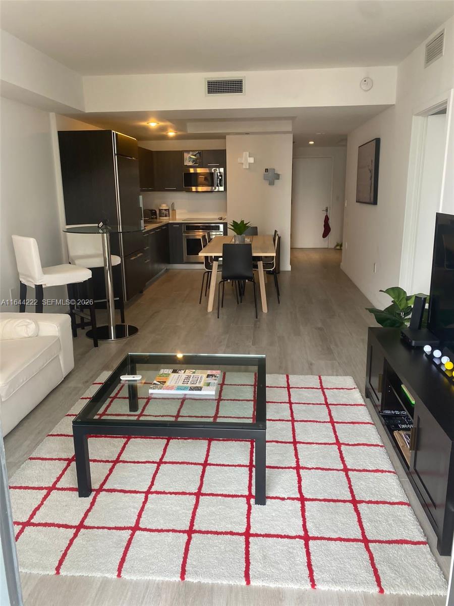 BRICKELL HEIGHTS EAST CON - Residential