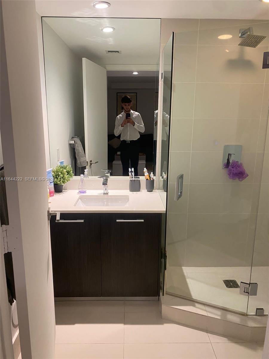 BRICKELL HEIGHTS EAST CON - Residential