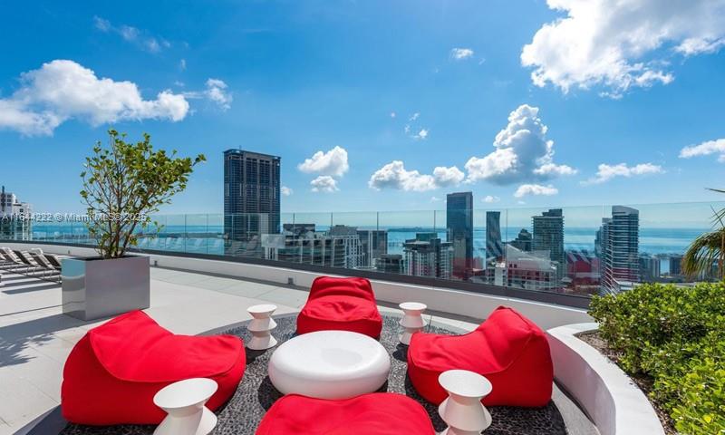 BRICKELL HEIGHTS EAST CON - Residential