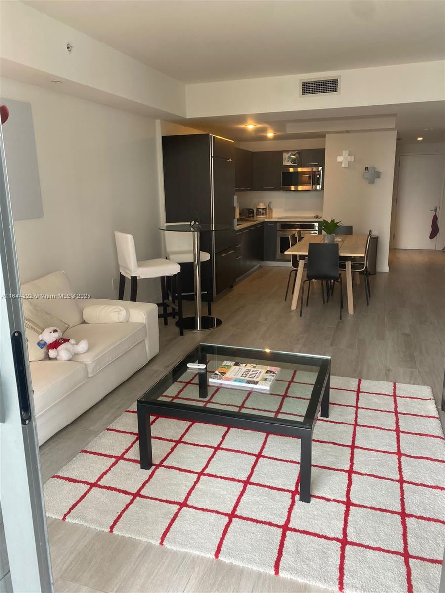 BRICKELL HEIGHTS EAST CON - Residential