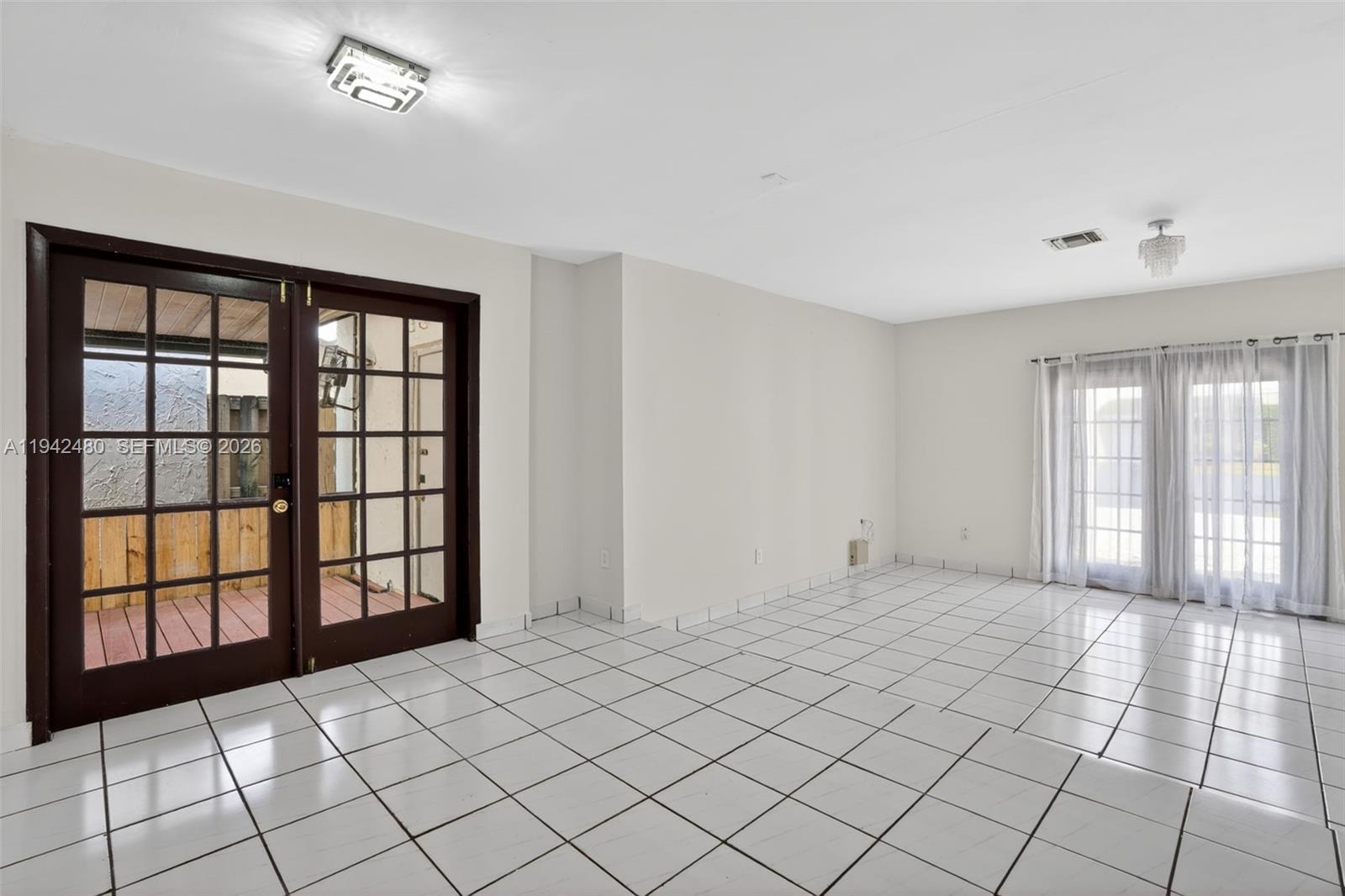 PUEBLO DEL SOL SEC 3 - Residential