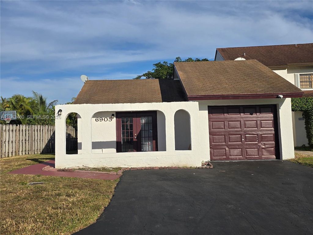 Photo of 6905 SW 104th Ct, Miami, FL 33173 (MLS # A11942480)