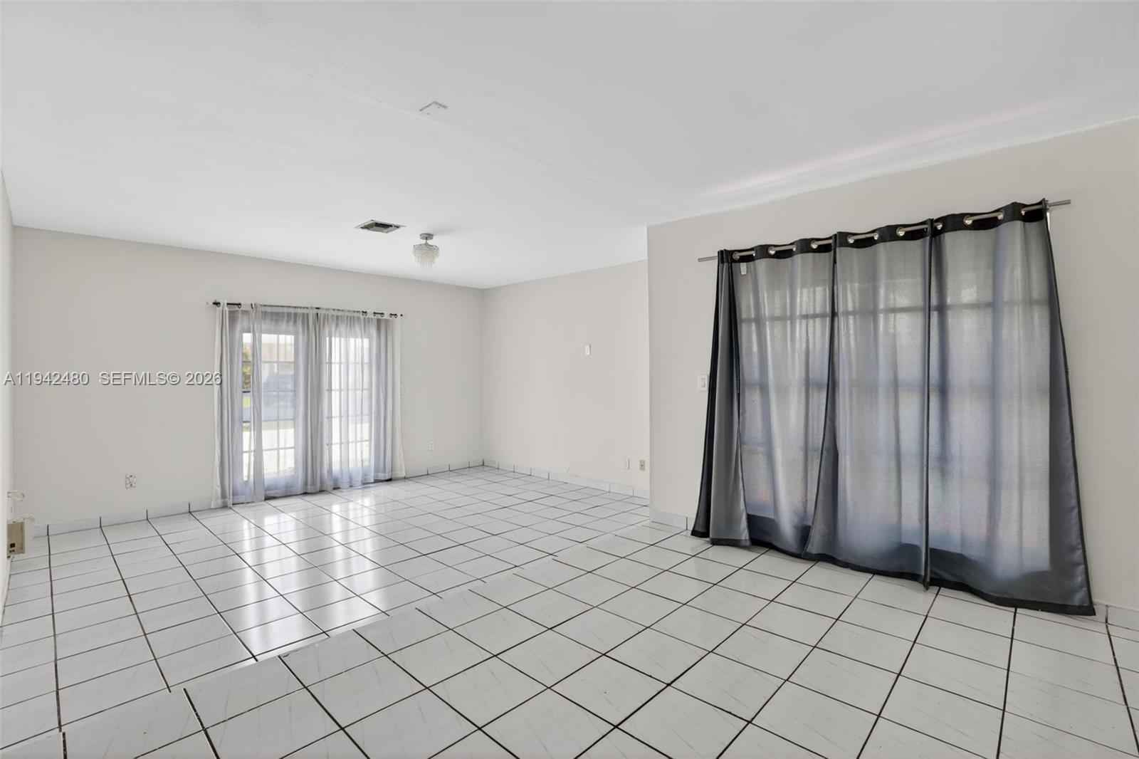 PUEBLO DEL SOL SEC 3 - Residential