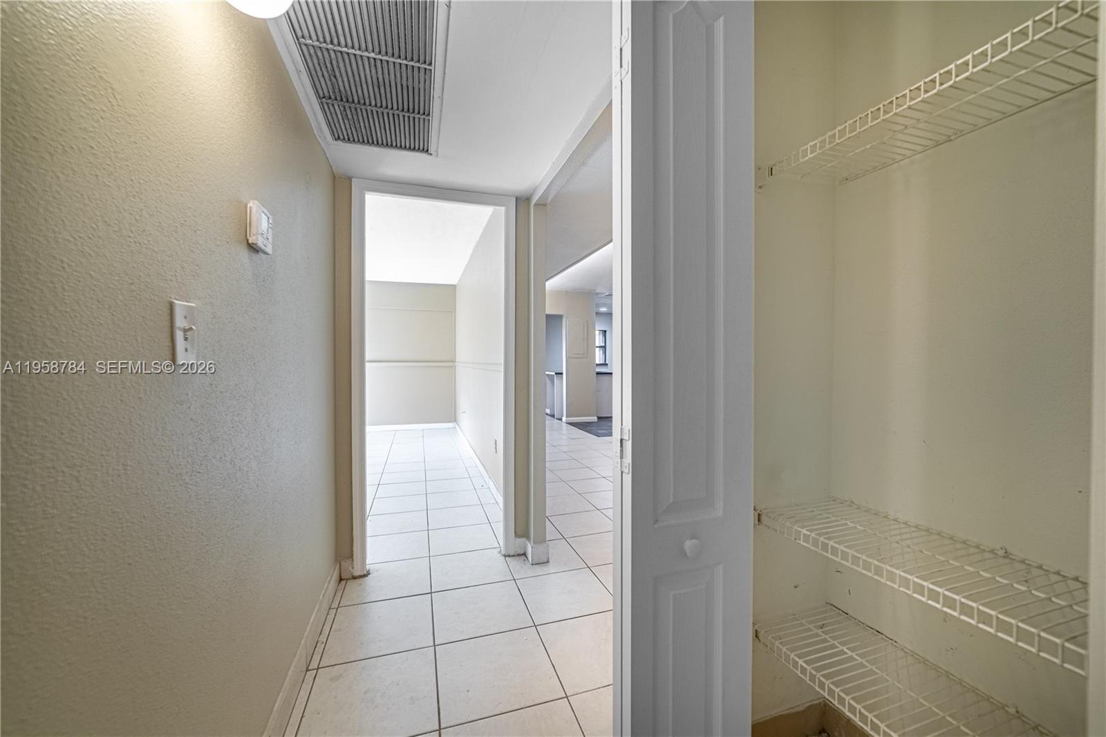 MIAMI LAKES LOCH LOMOND E - Residential