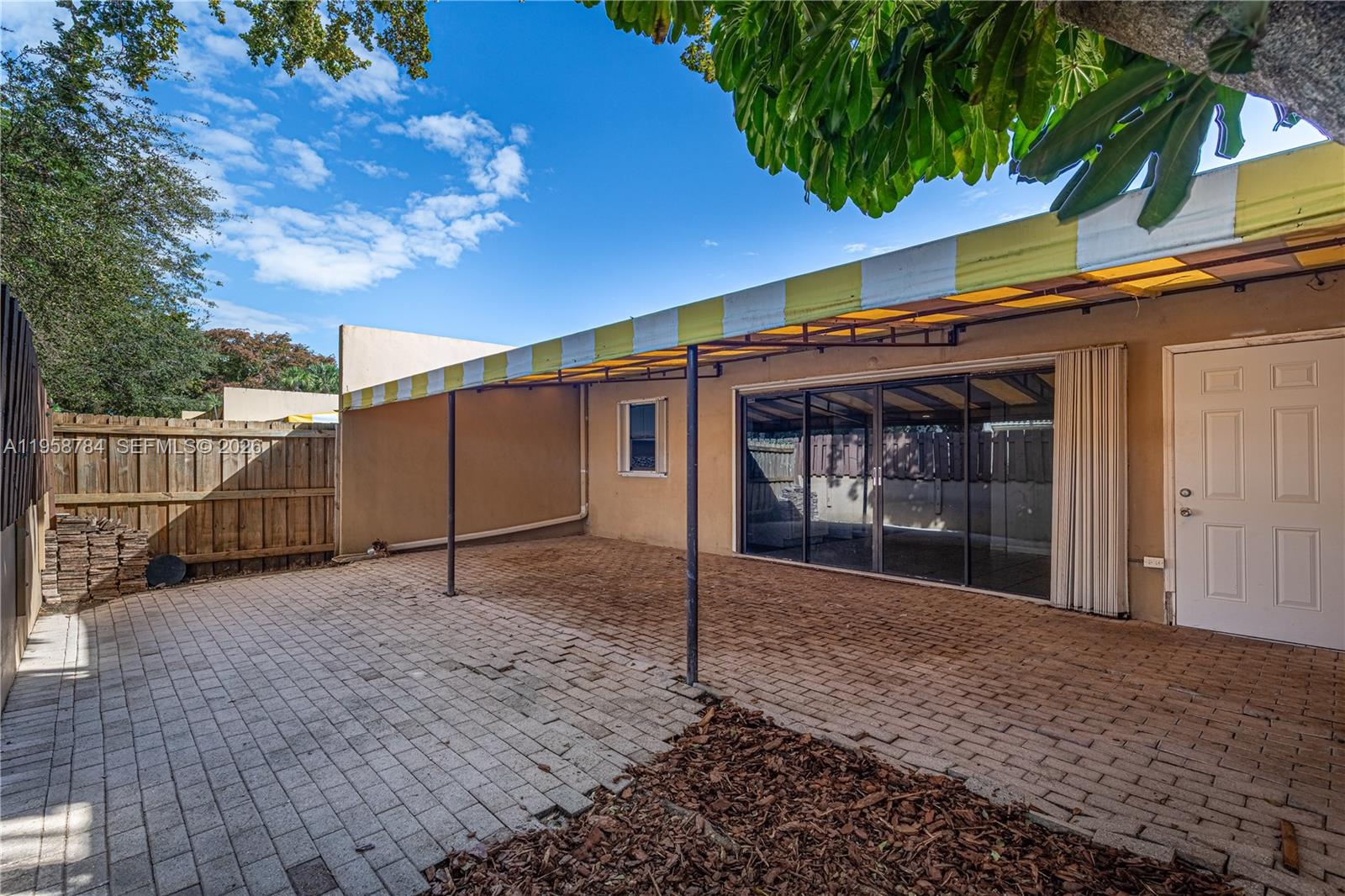 MIAMI LAKES LOCH LOMOND E - Residential