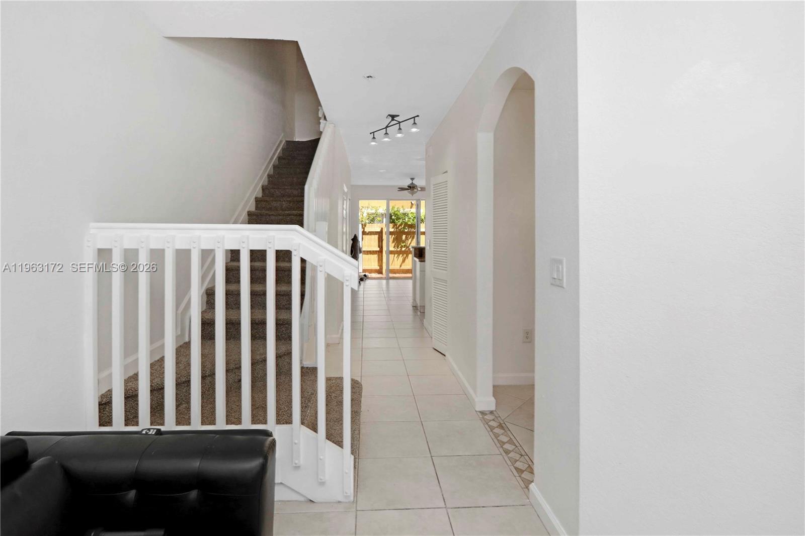 THE SHORES CONDO NO 1 - Residential Lease