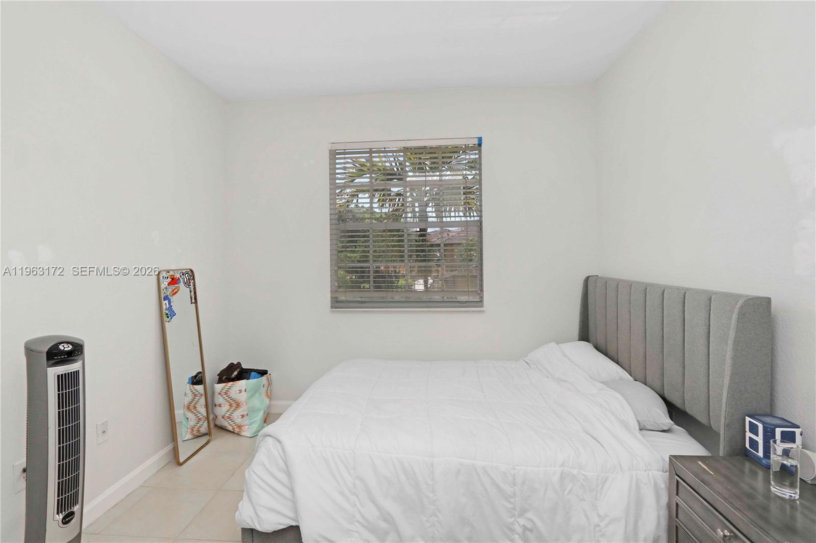 THE SHORES CONDO NO 1 - Residential Lease