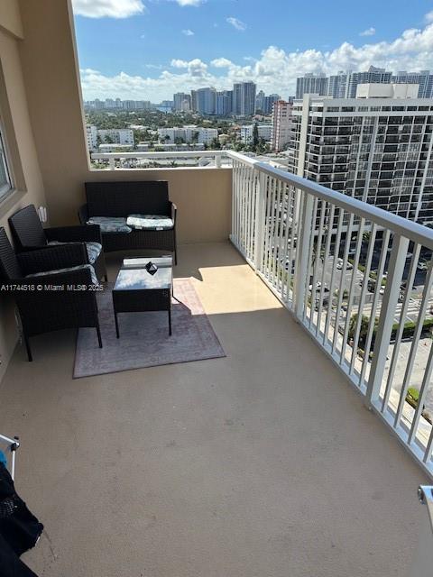 HEMISPHERES CONDO - Residential Lease