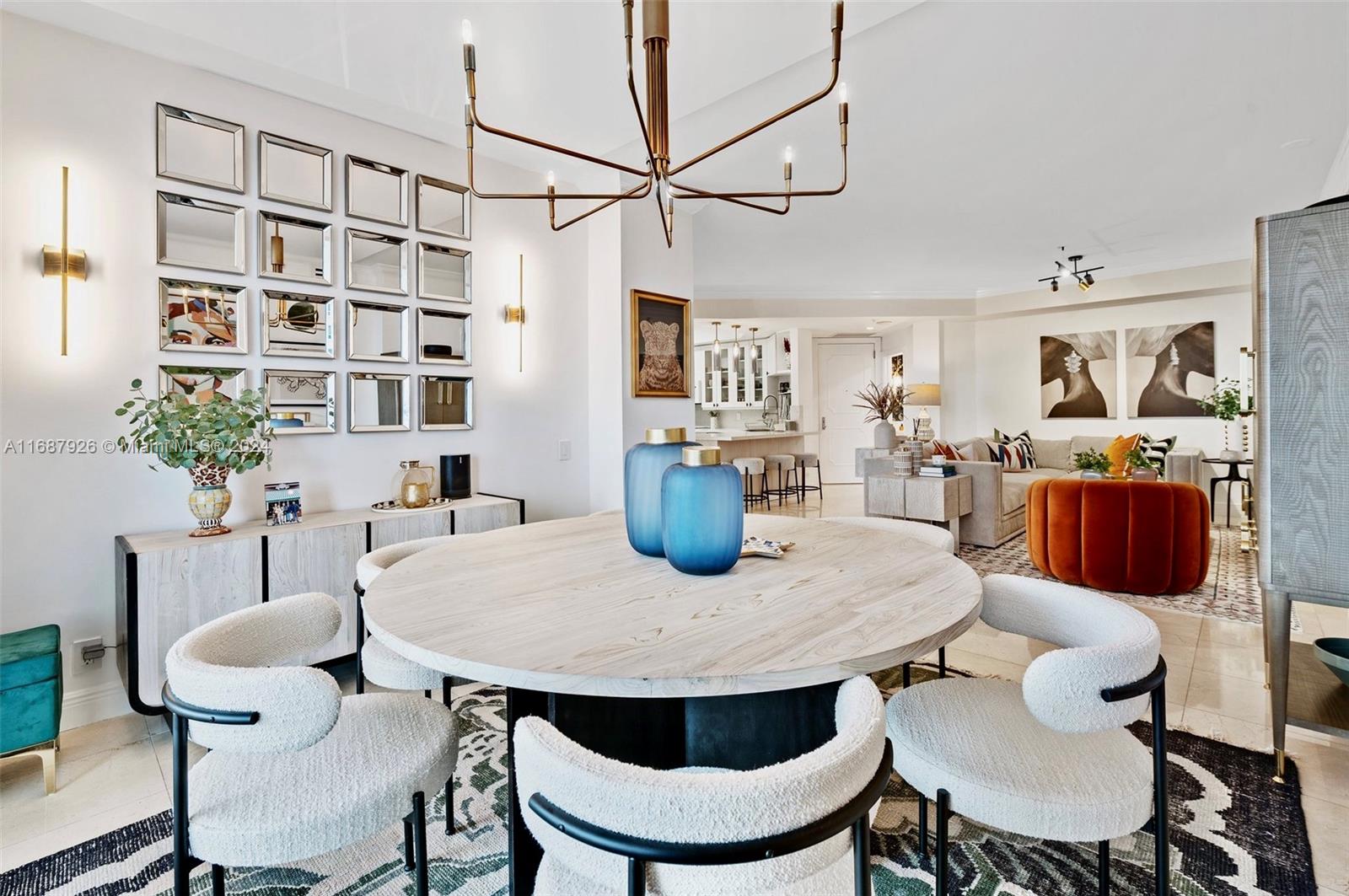 Property for Sale at 888 Brickell Key Dr 907, Miami, Broward County, Florida - Bedrooms: 2 
Bathrooms: 3  - $1,400,000