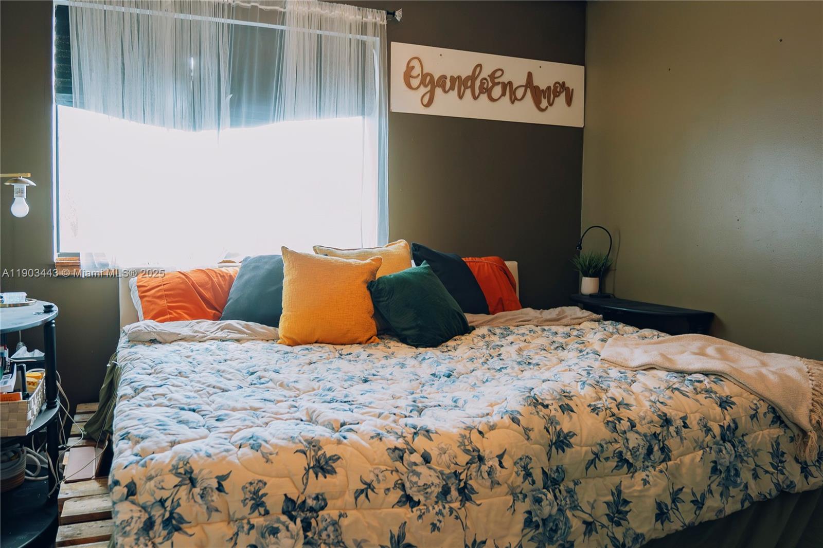 ARROWHEAD GOLF AND TENNIS - Residential