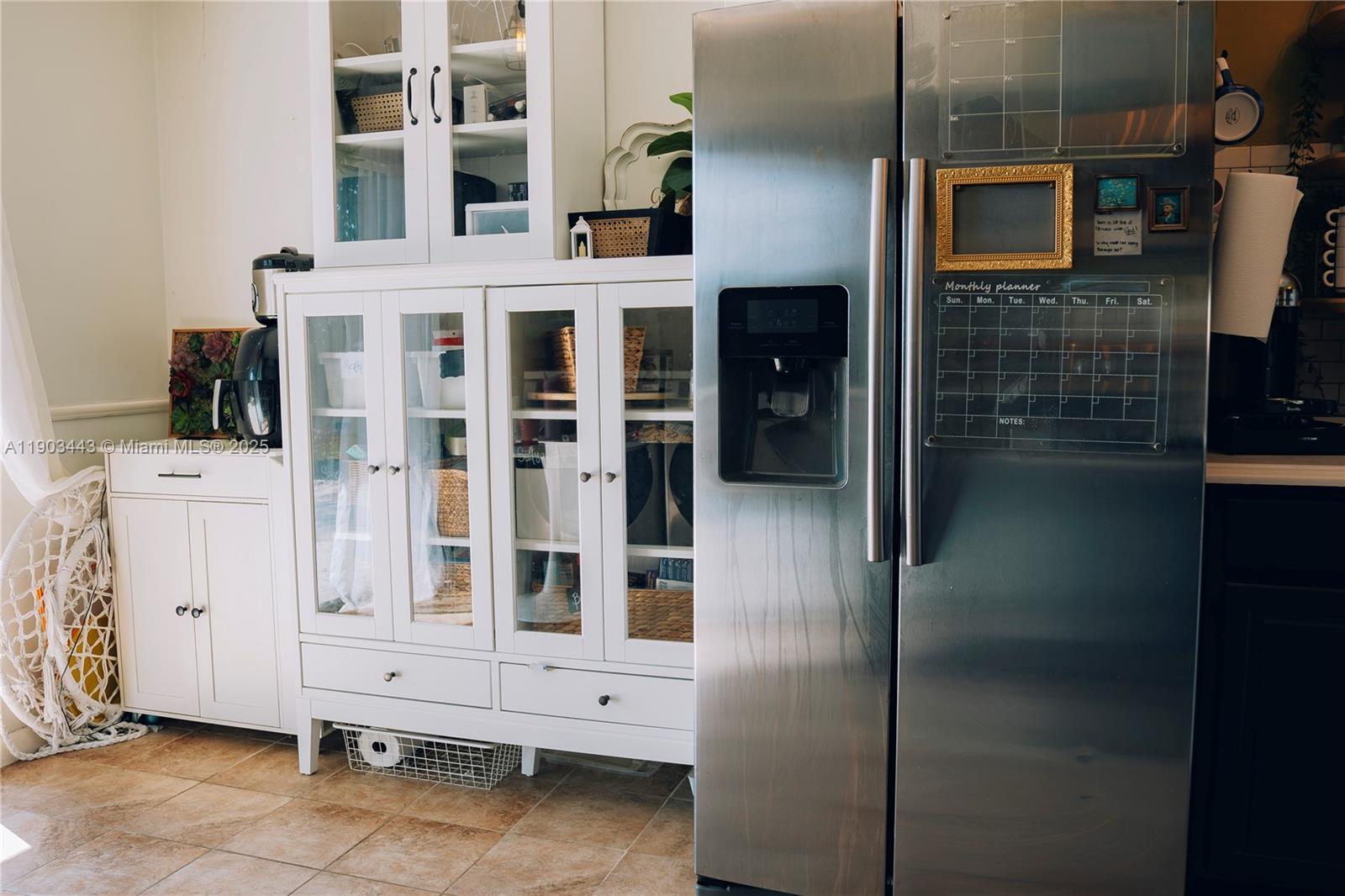 ARROWHEAD GOLF AND TENNIS - Residential