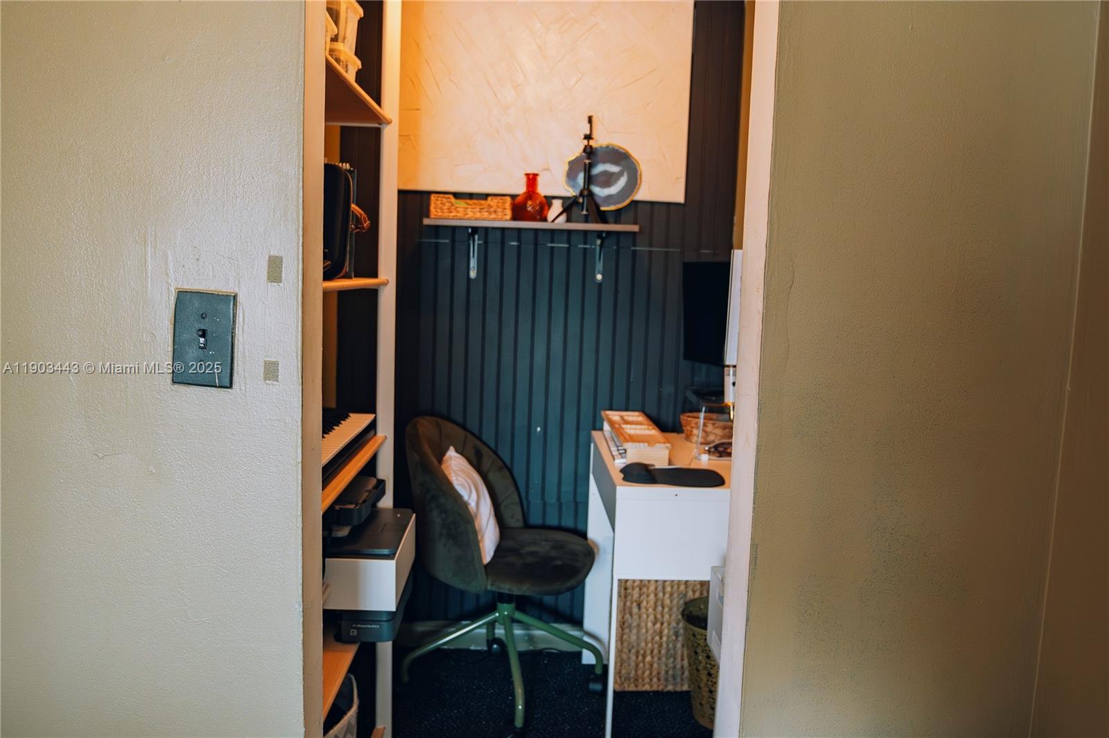 ARROWHEAD GOLF AND TENNIS - Residential