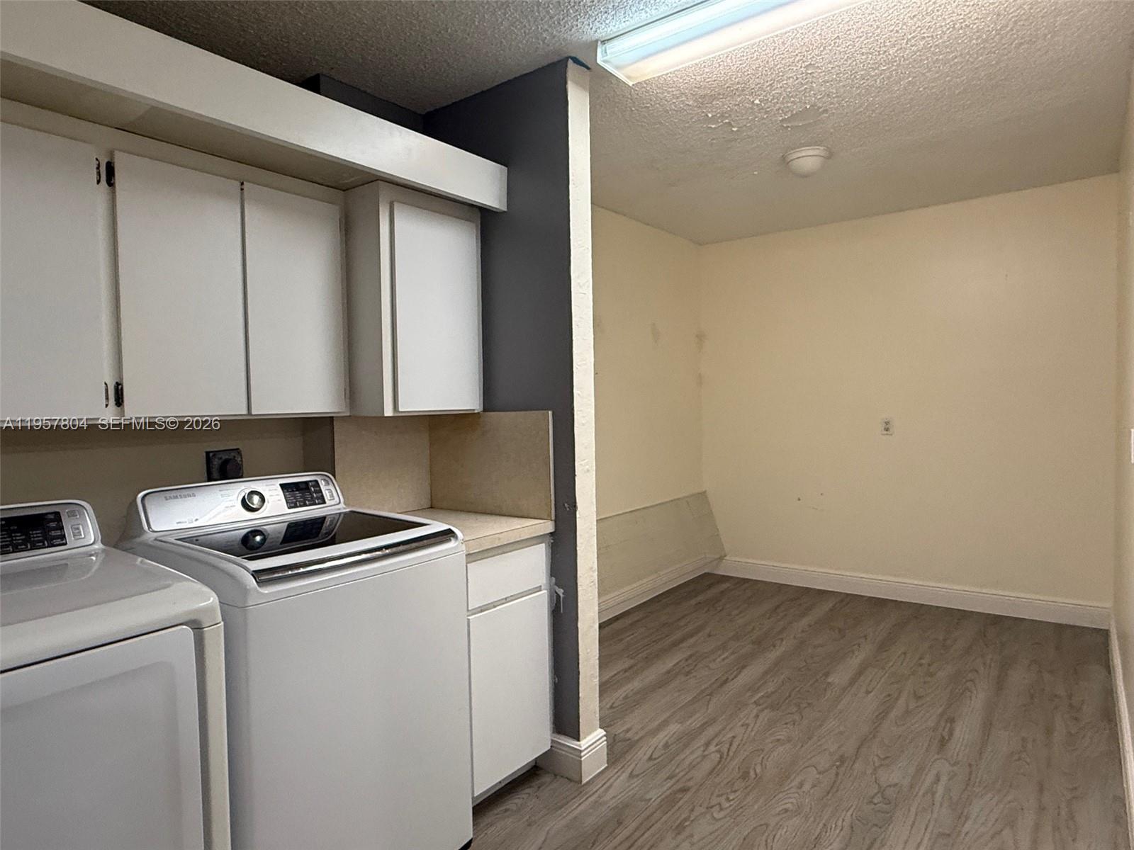 CONDO 25 OF WHITEHALL CON - Residential Lease