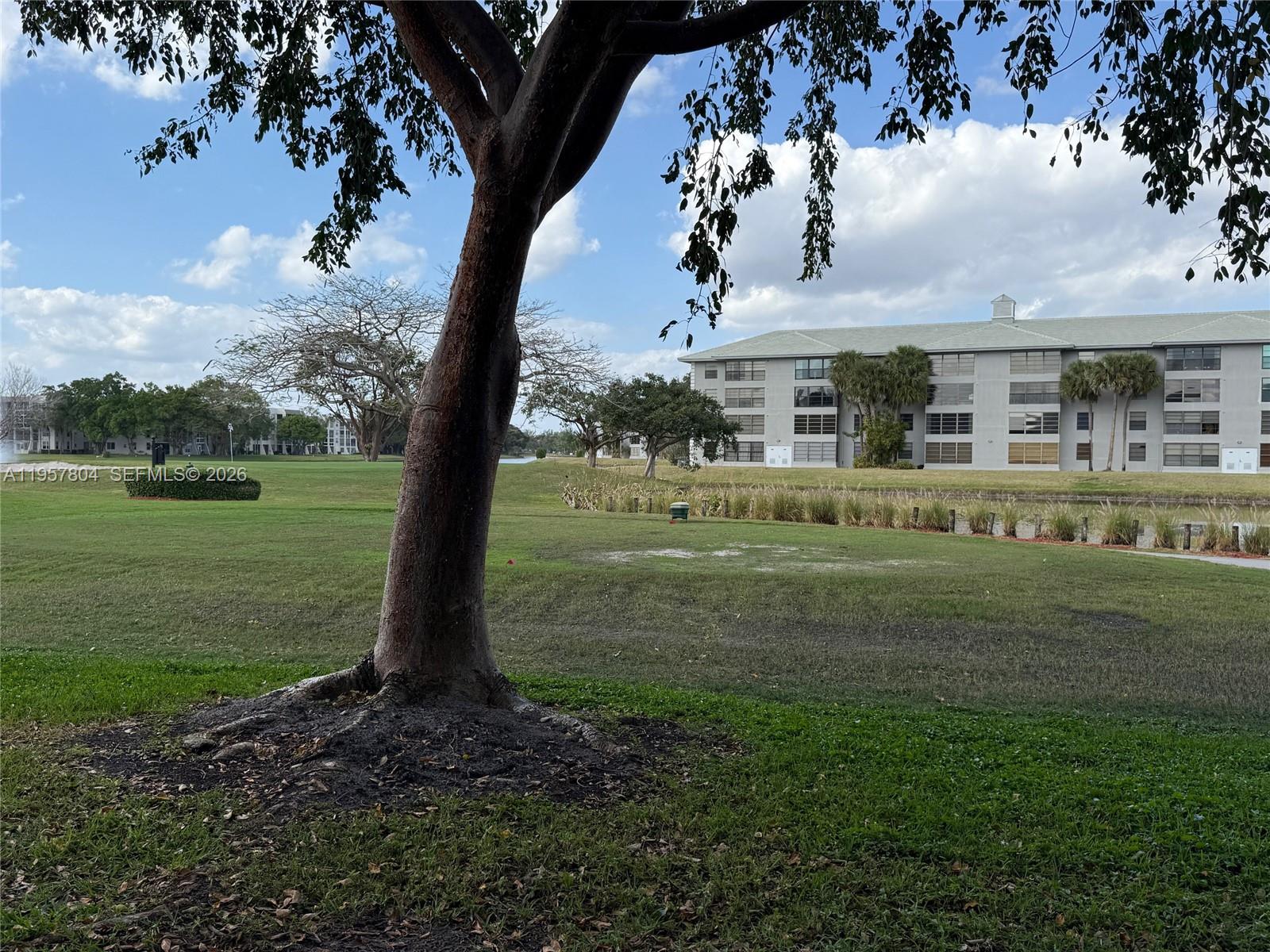 CONDO 25 OF WHITEHALL CON - Residential Lease