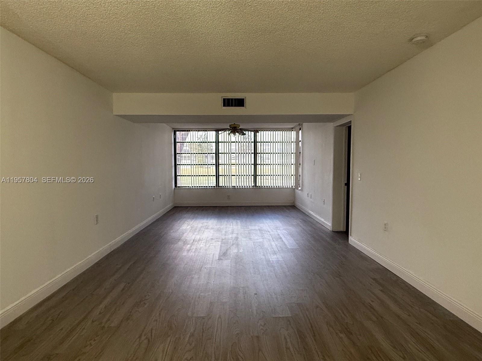 CONDO 25 OF WHITEHALL CON - Residential Lease