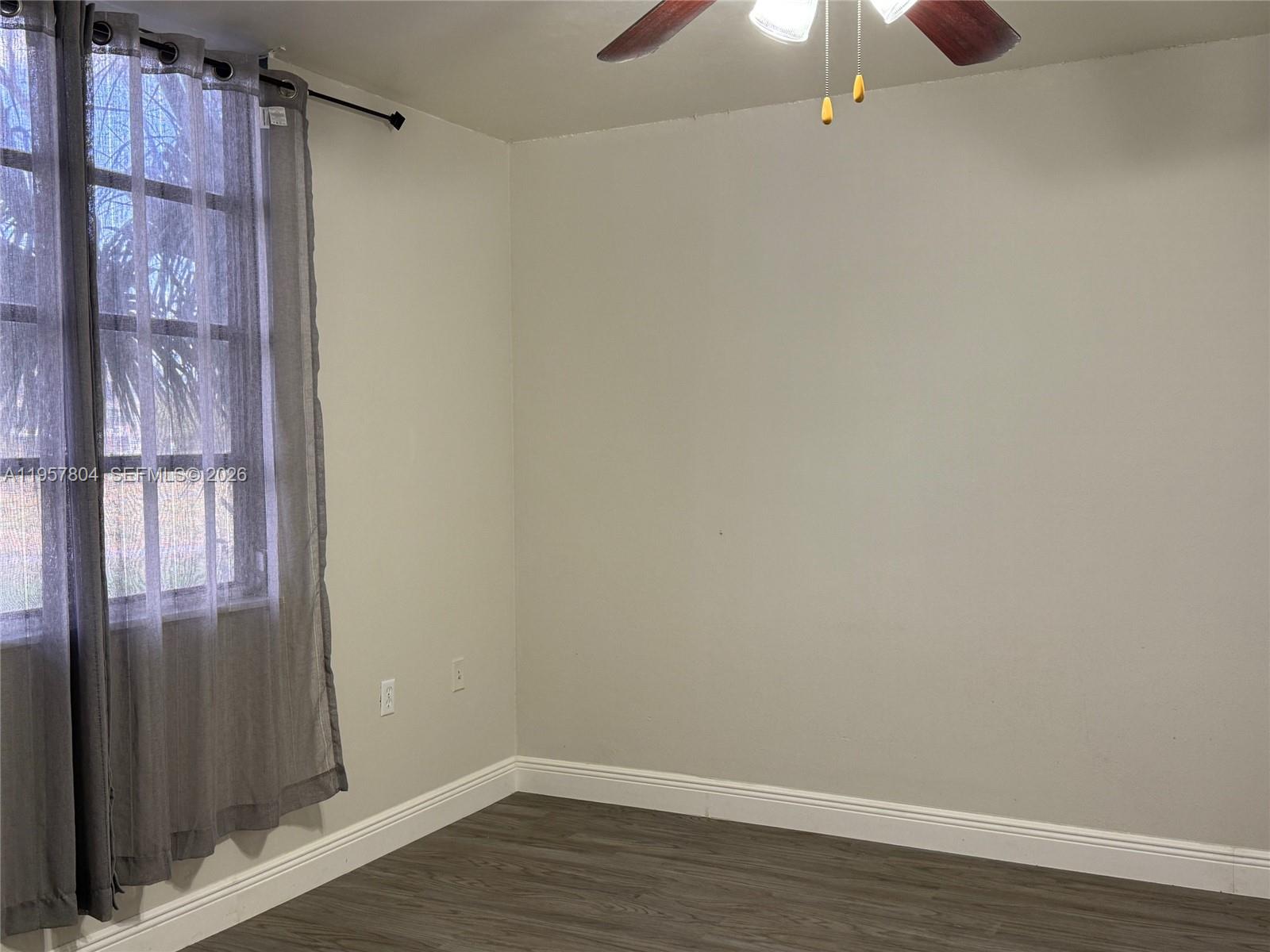 CONDO 25 OF WHITEHALL CON - Residential Lease