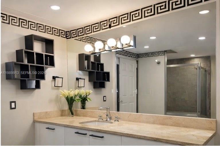 THE MINORCA CONDO - Residential