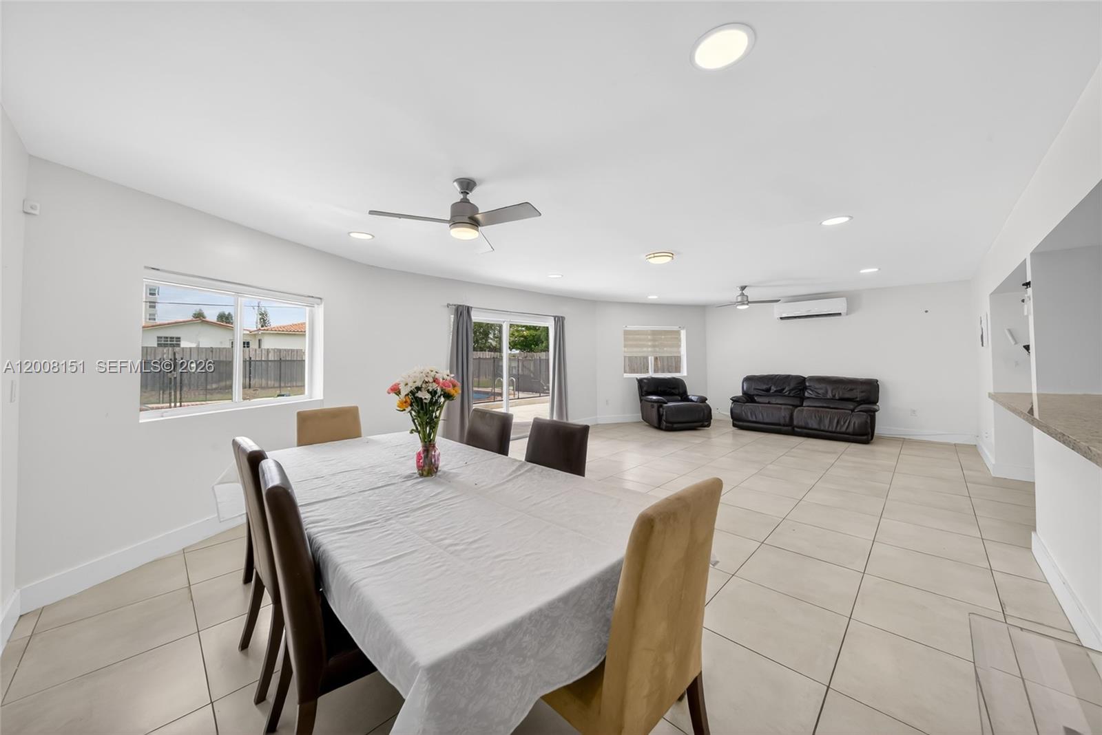 LAKE PARK MANOR REPLAT - Residential