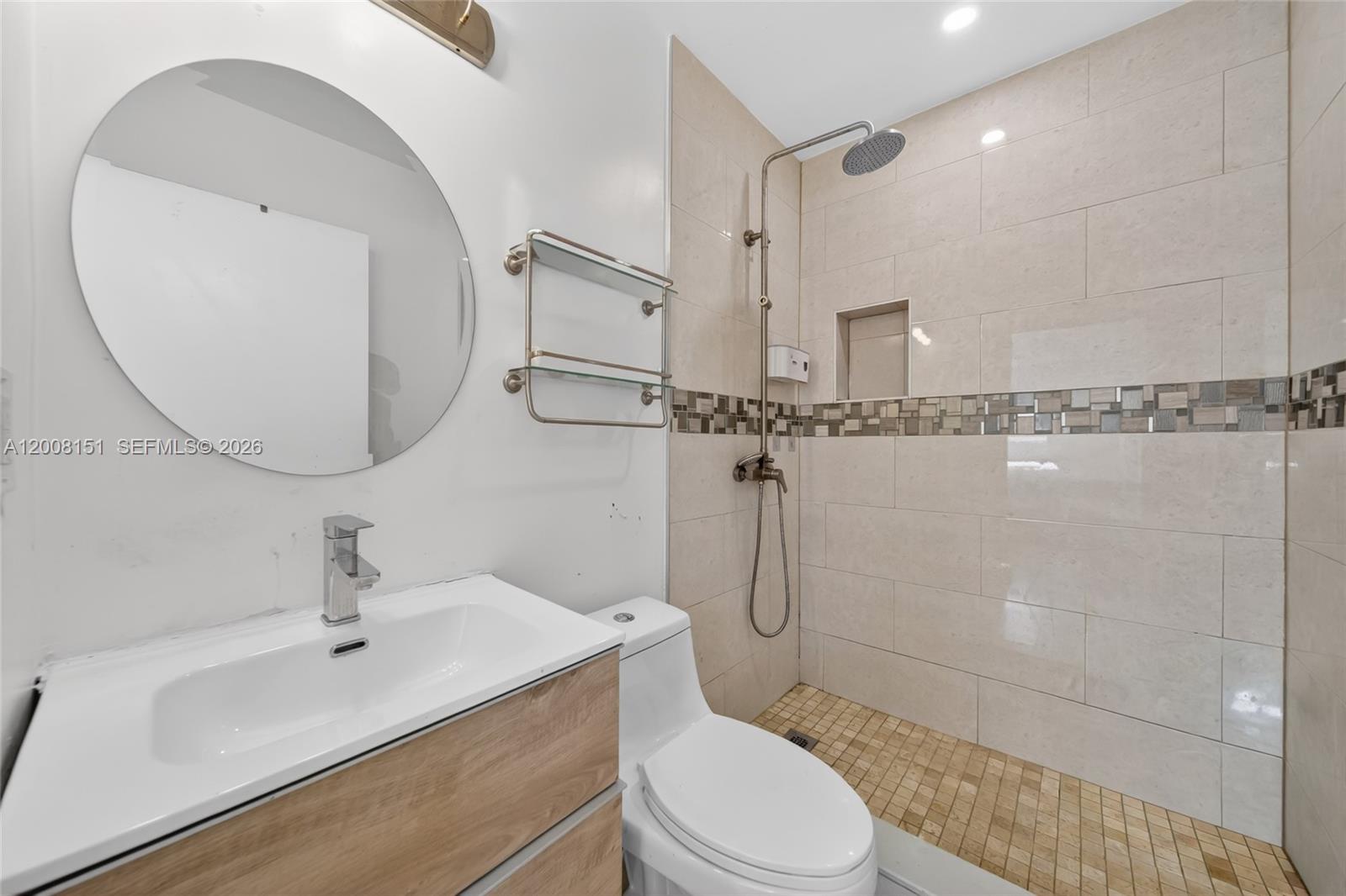 LAKE PARK MANOR REPLAT - Residential