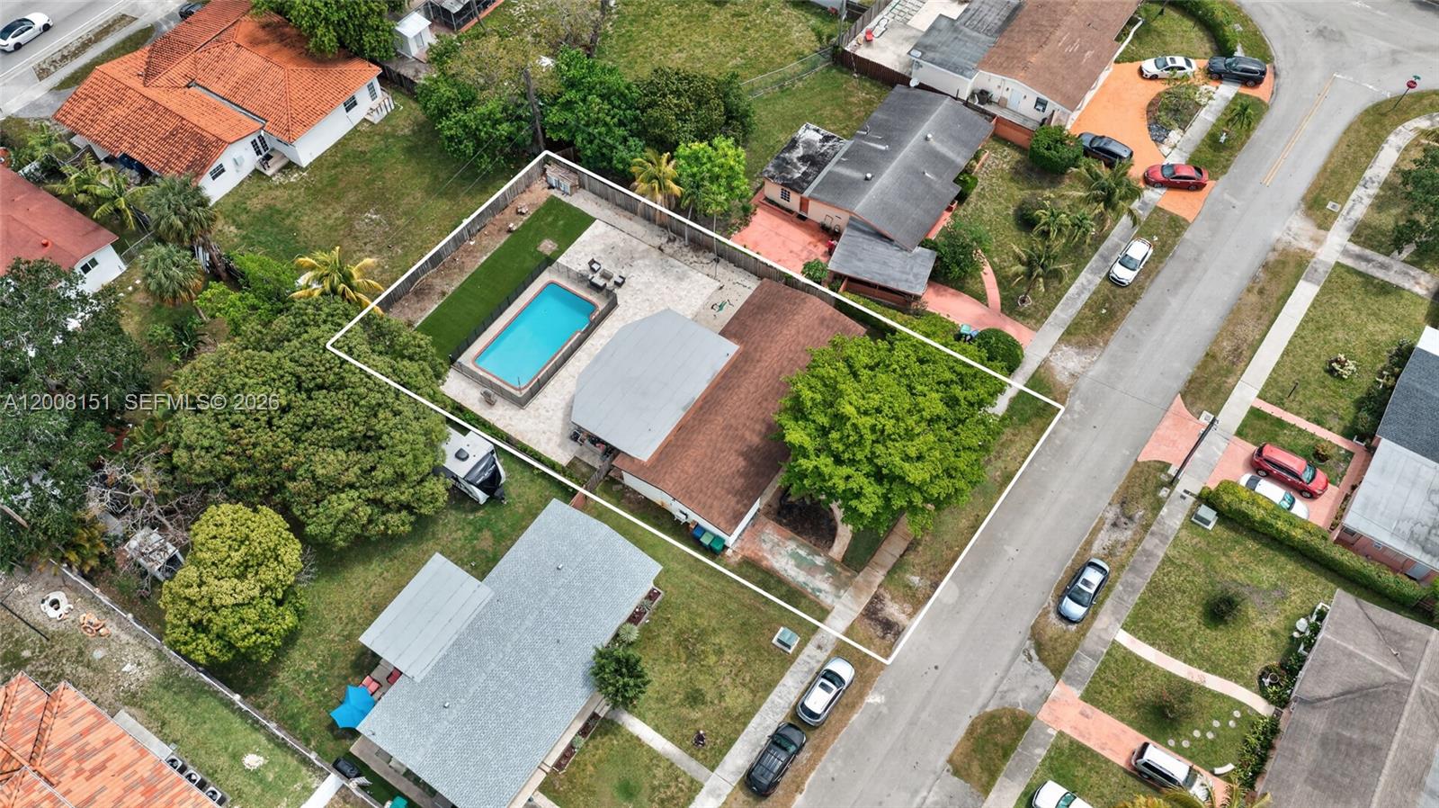 LAKE PARK MANOR REPLAT - Residential