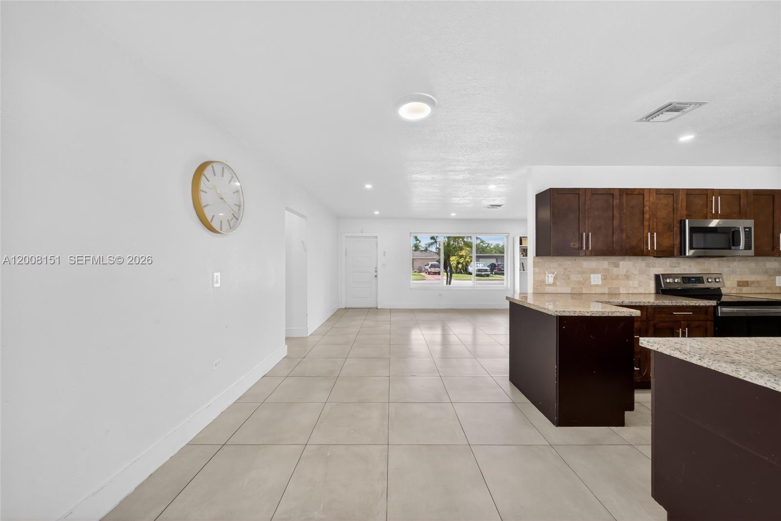 LAKE PARK MANOR REPLAT - Residential