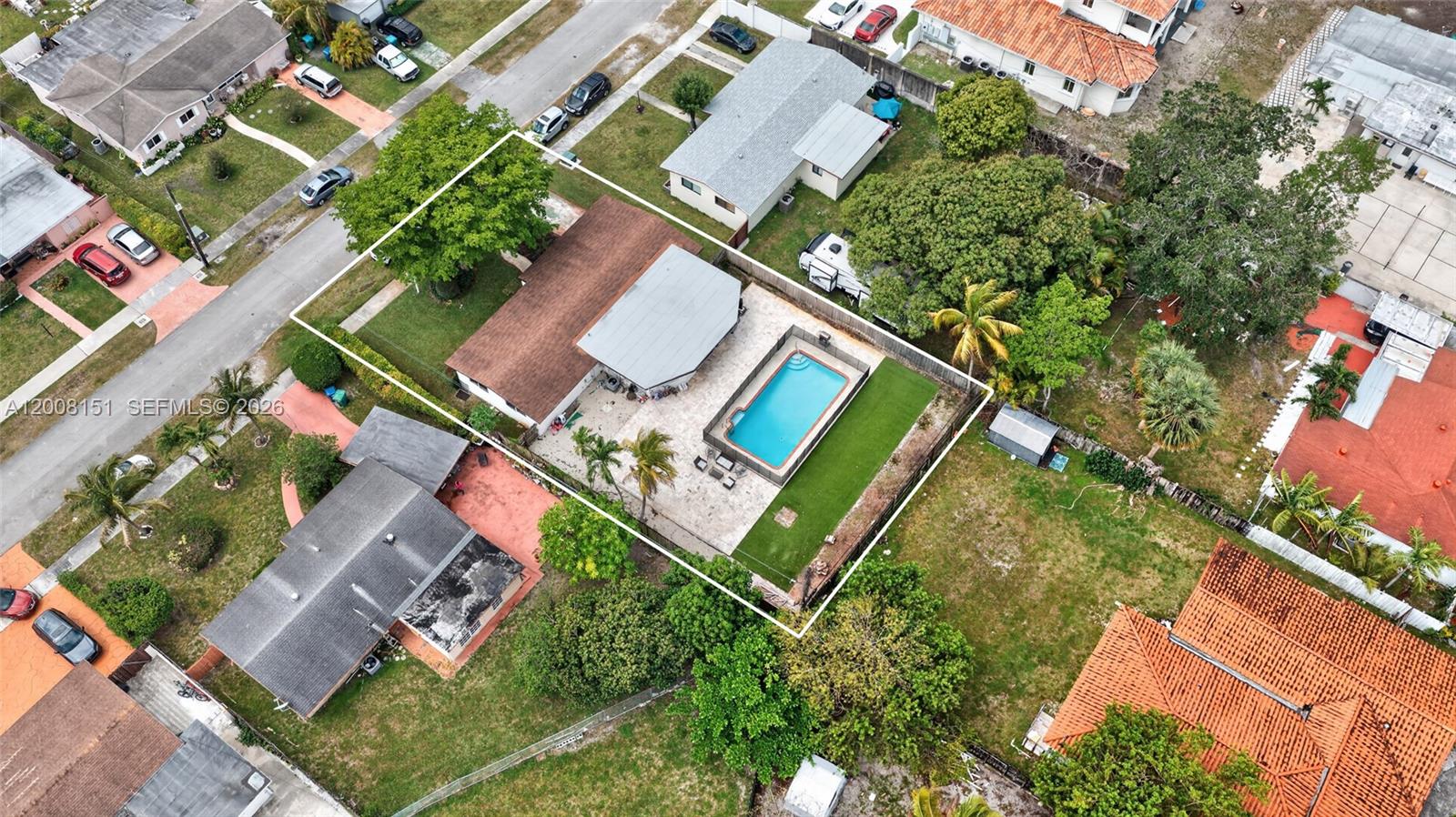 LAKE PARK MANOR REPLAT - Residential