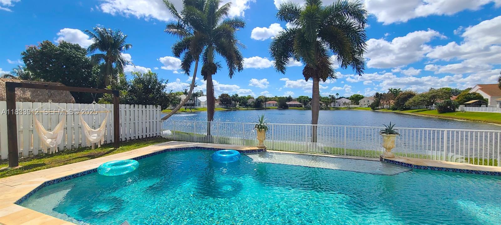 BANYAN OAKRIDGE PLAT - Residential